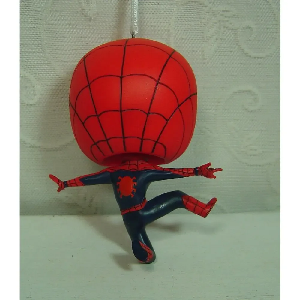 HALLMARK MARVEL SPIDERMAN BOBBLEHEAD ORNAMENT-WOBBLES ON YOUR TREE-WITH BOX